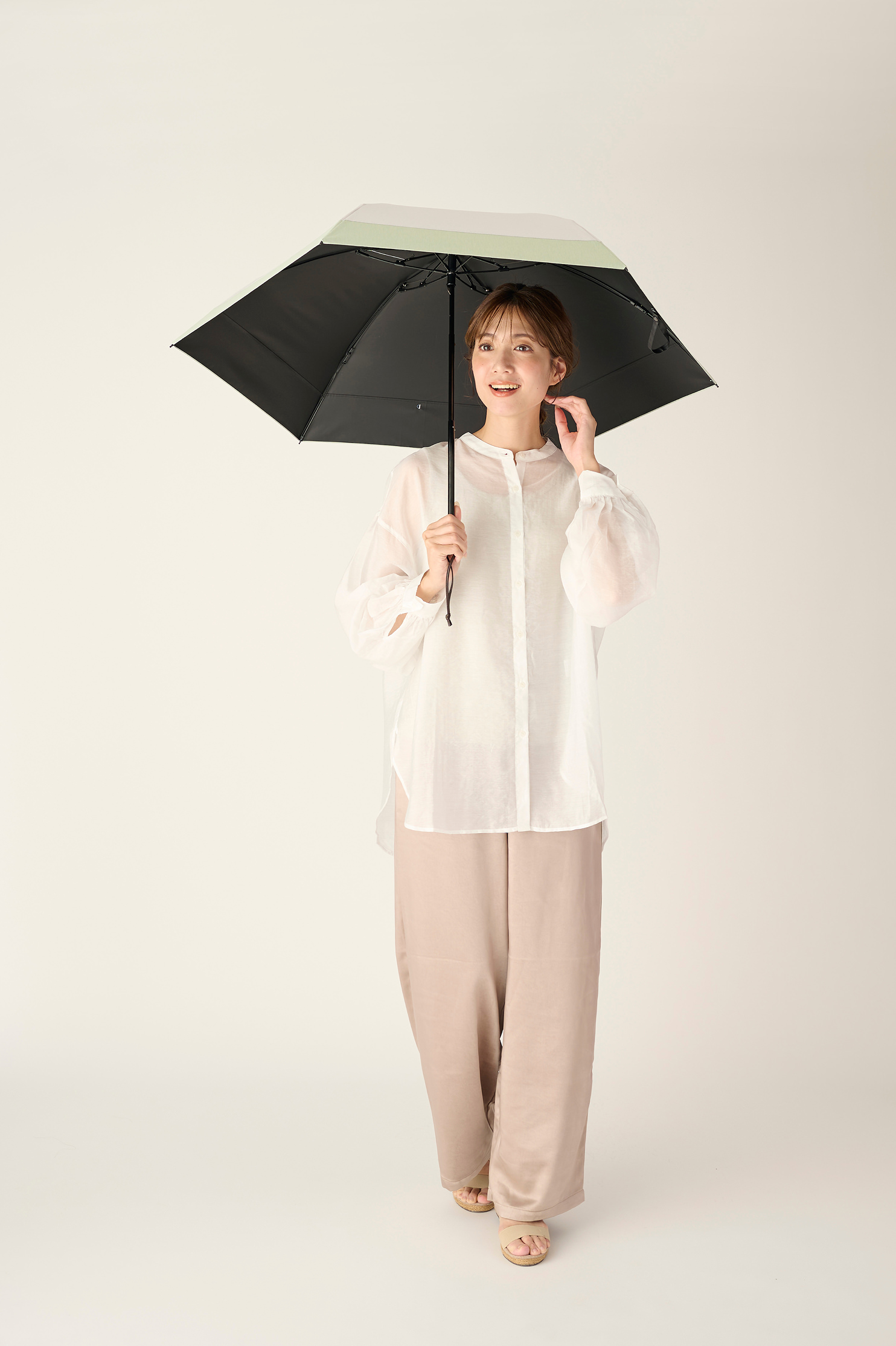 ３段折 / バイカラー / ホワイト × mokuグリーン　13,860yen (tax in)